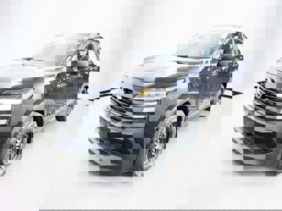 New 2025 Nissan Kicks S