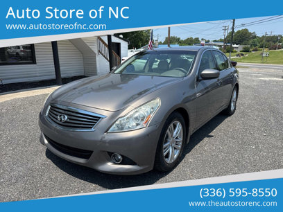 Used 2011 INFINITI G37 Journey w/ Premium Pkg