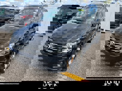 Used 2013 Volkswagen Tiguan SE