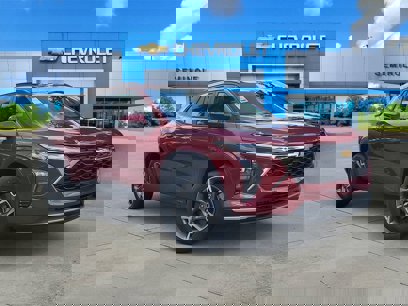 New 2025 Chevrolet Trax LT w/ Driver Confidence Package