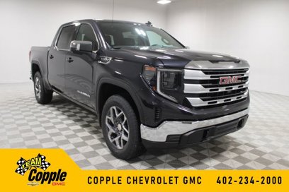 New 2025 GMC Sierra 1500 SLE w/ X31 Off-Road Package
