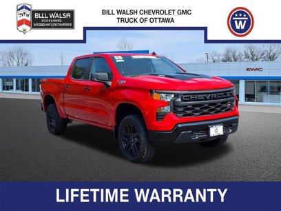New 2025 Chevrolet Silverado 1500 Custom Trail Boss w/ Turbomax Blackout Package