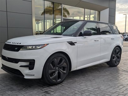 New 2025 Land Rover Range Rover Sport Dynamic SE