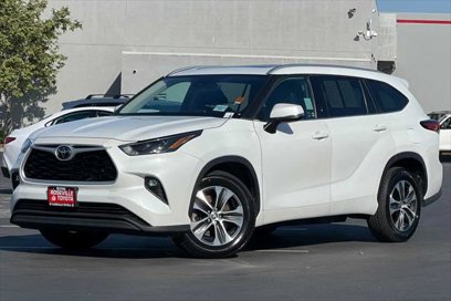 Certified 2022 Toyota Highlander XLE