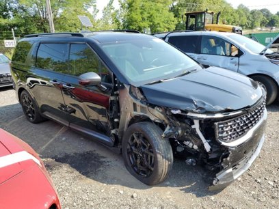 Used 2025 Kia Carnival SX Prestige