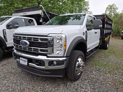 New 2025 Ford F550 4x4 Supercab Super Duty