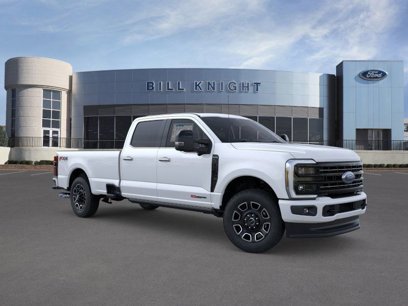 New 2025 Ford F350 Platinum w/ FX4 Off-Road Package