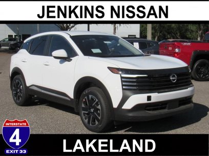 New 2025 Nissan Kicks SV