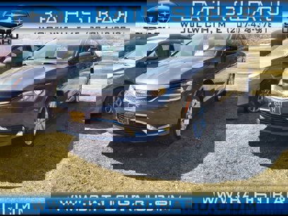 Used 2016 Chrysler 200 Limited w/ Anniversary Edition