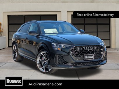 New 2025 Audi RS Q8 performance