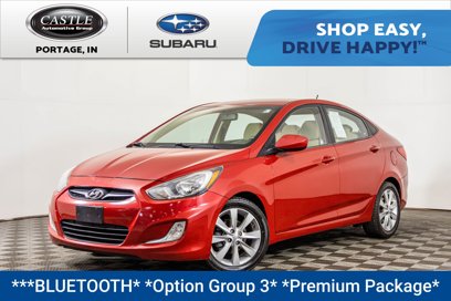 Used 2012 Hyundai Accent GLS w/ Premium Pkg 3