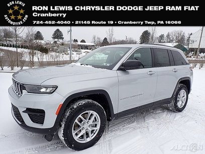 New 2025 Jeep Grand Cherokee Laredo X w/ Luxury Tech Group I