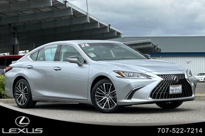 Used 2024 Lexus ES 300h w/ Premium Package