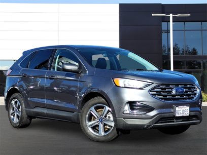 Used 2021 Ford Edge SEL w/ Convenience Package