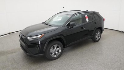 New 2025 Toyota RAV4 LE