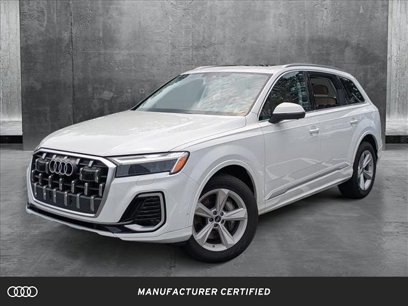 Certified 2025 Audi Q7 2.0T Premium w/ Convenience Package