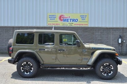 New 2025 Jeep Wrangler Unlimited Rubicon 4xe