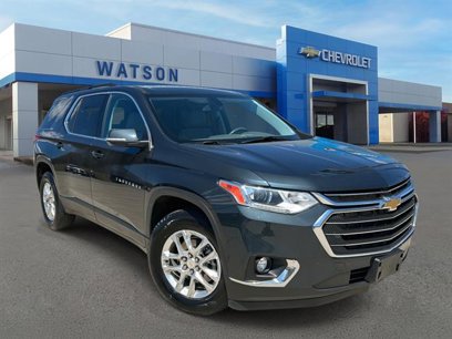 Used 2021 Chevrolet Traverse LT