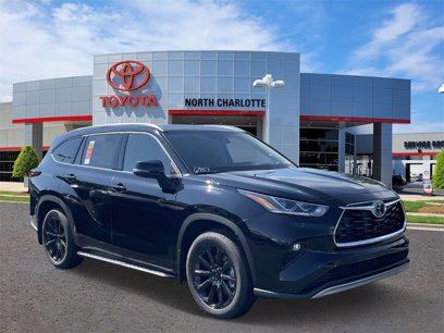 New 2025 Toyota Highlander Platinum