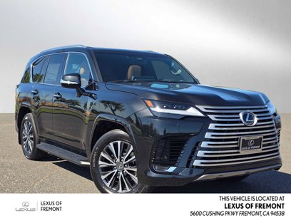 New 2025 Lexus LX 600 4WD w/ Premium Package