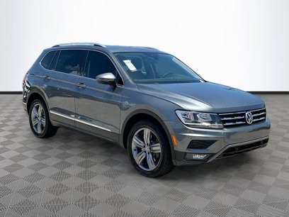 Used 2020 Volkswagen Tiguan SE
