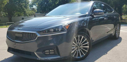 Used 2017 Kia Cadenza Technology