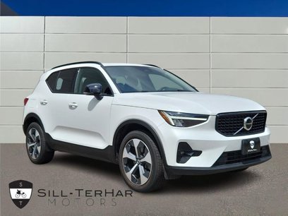 Certified 2023 Volvo XC40 B5 Plus w/ Climate Package