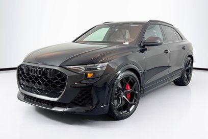 New 2025 Audi RS Q8 performance