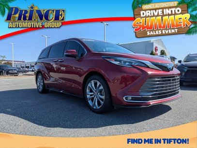 Used 2022 Toyota Sienna Platinum