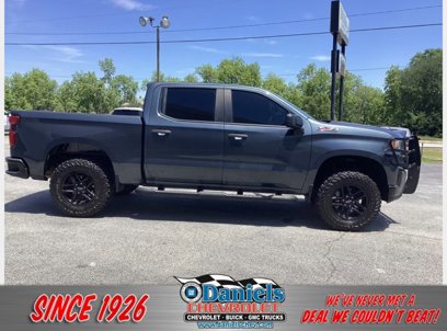 Used 2019 Chevrolet Silverado 1500 Custom Trail Boss w/ Custom Convenience Package