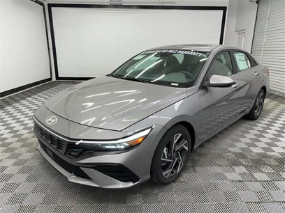 New 2025 Hyundai Elantra SEL