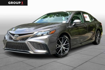 Used 2024 Toyota Camry SE
