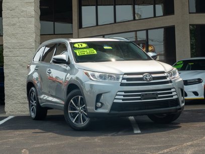 Used 2017 Toyota Highlander XLE