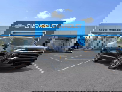 New 2025 Chevrolet Traverse LT