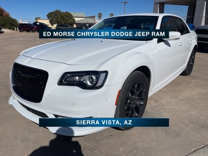 New 2023 Chrysler 300 Touring L w/ Safetytec Plus Group