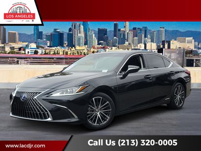 Used 2022 Lexus ES 300h w/ Premium Package