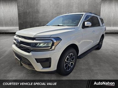 New 2024 Ford Expedition XLT