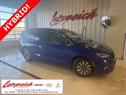 Used 2021 Chrysler Pacifica Touring-L