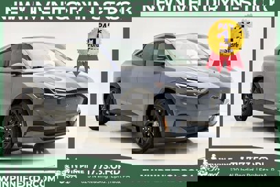 New 2024 Ford Mustang Mach-E Select w/ Comfort Package Lite