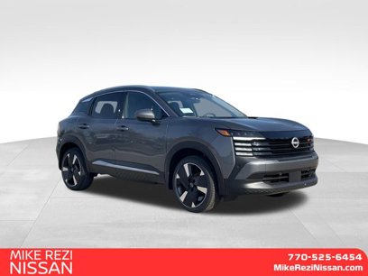 New 2025 Nissan Kicks SR