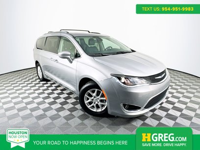 Used 2020 Chrysler Pacifica Touring-L