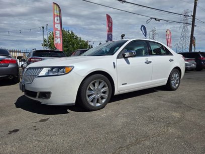 Used 2011 Lincoln MKZ Hybrid w/ 202A Rapid Spec Order Code