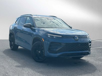 New 2025 Volkswagen Tiguan SE R-Line