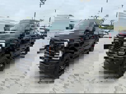 New 2025 Ford F350 XLT w/ Black Appearance Package