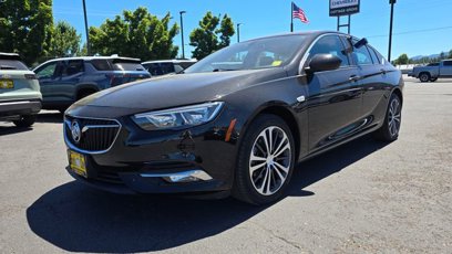Used 2018 Buick Regal Essence