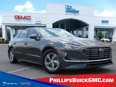 Used 2023 Hyundai Sonata SE w/ Cargo Package