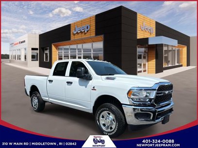 New 2024 RAM 2500 Tradesman w/ Chrome Appearance Group