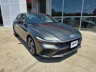 New 2025 Hyundai Elantra Sport w/ Cargo Package