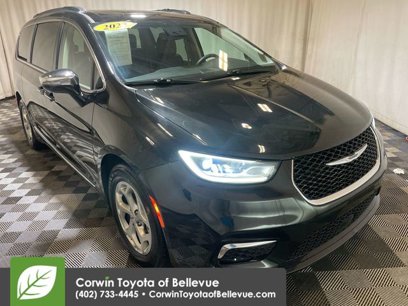 Used 2023 Chrysler Pacifica Limited