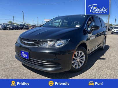 Used 2017 Chrysler Pacifica Touring w/ Tire & Wheel Group